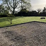 L Instant Suspendu Maison 25m2 Avec Coin Salon Wifi Netflix Maison Like And Homestay *