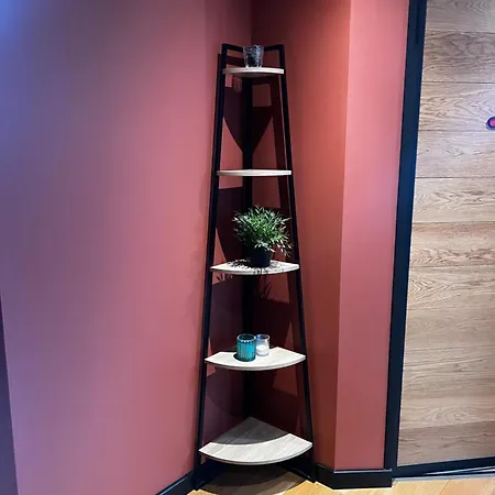 L Instant Suspendu Maison 25m2 Avec Coin Salon Wifi Netflix Maison Like And Homestay szállás *